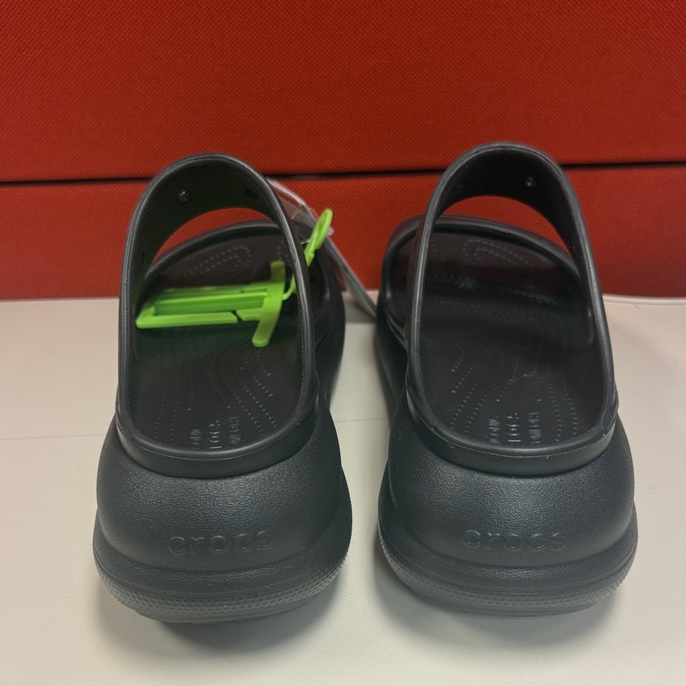 CROCS Black Platform Slide Sandals us 9 - Picture 4 of 7